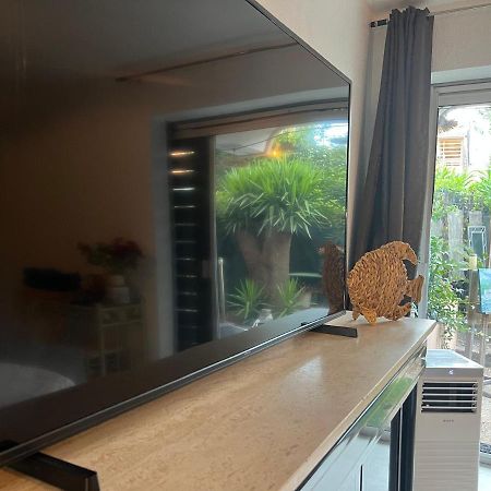 Private Garden In Center Of Saint Tropez Apartment Екстериор снимка